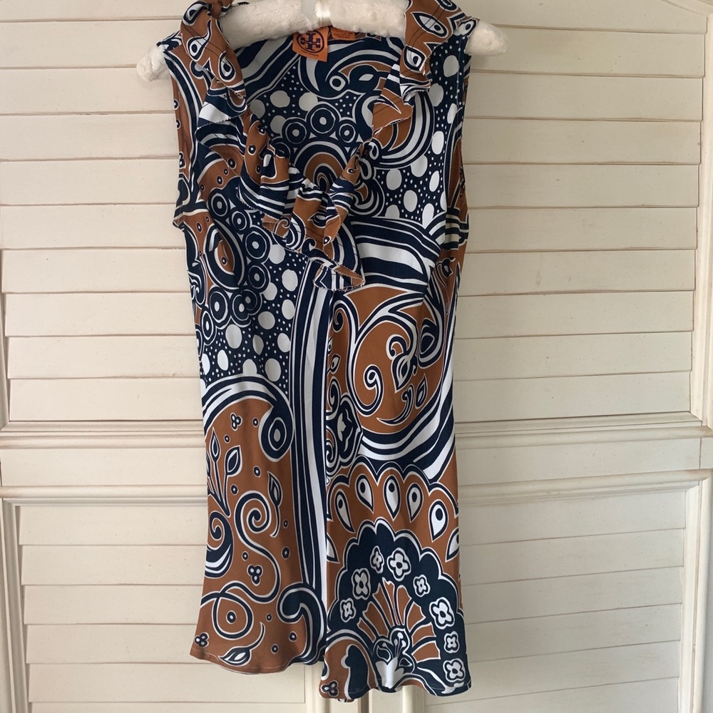 Tory Burch silk sleeveless blouse size 8